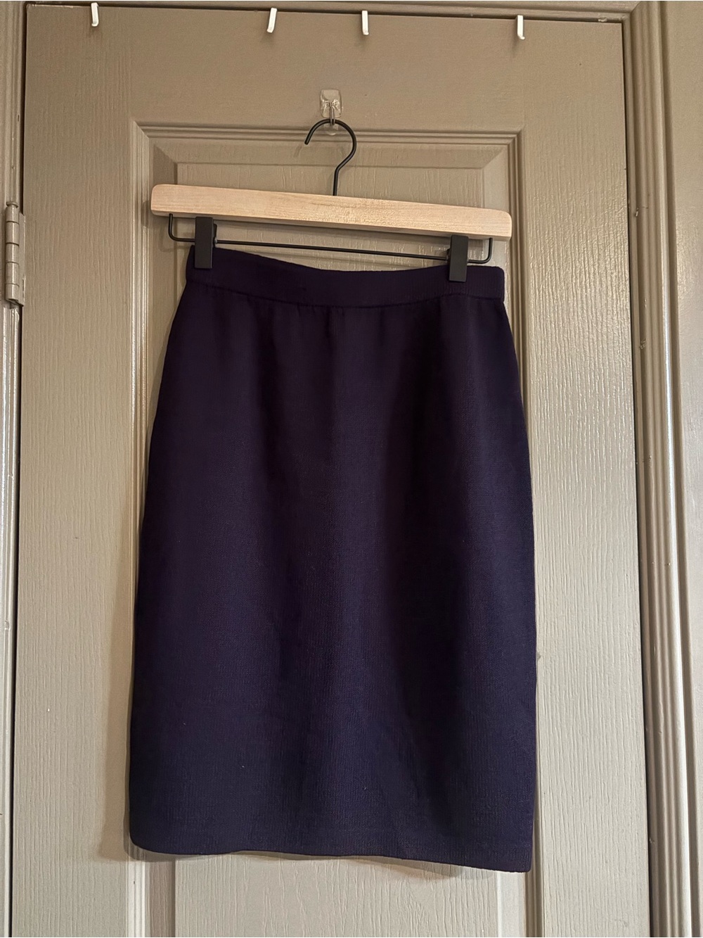 St. John Collection purple Knit Pencil Skirt